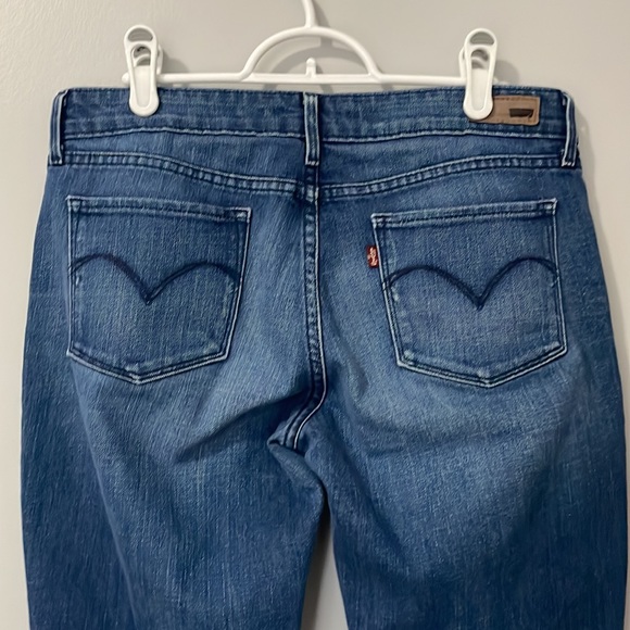 Levi’s Demi-Curve Modern Rise Skinny Jean - Picture 4 of 10